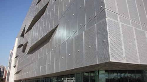 用鋁單板來做裝修材料怎么樣